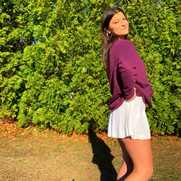 Meet your Posher, Elizabeth - Picture 3 of 6